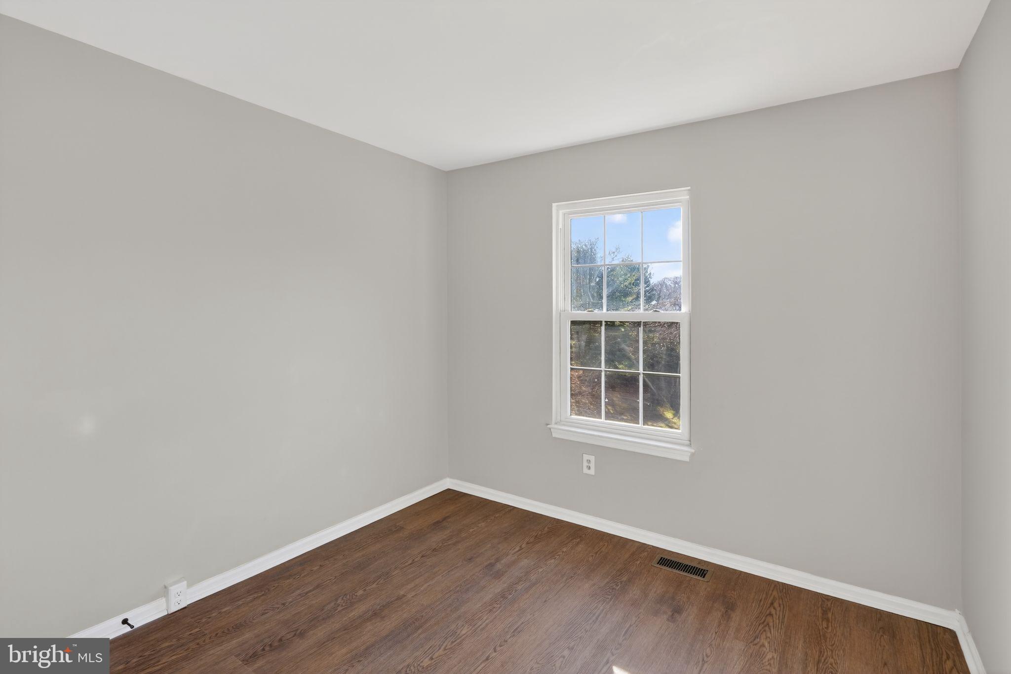 HEATHER GLEN - Residential