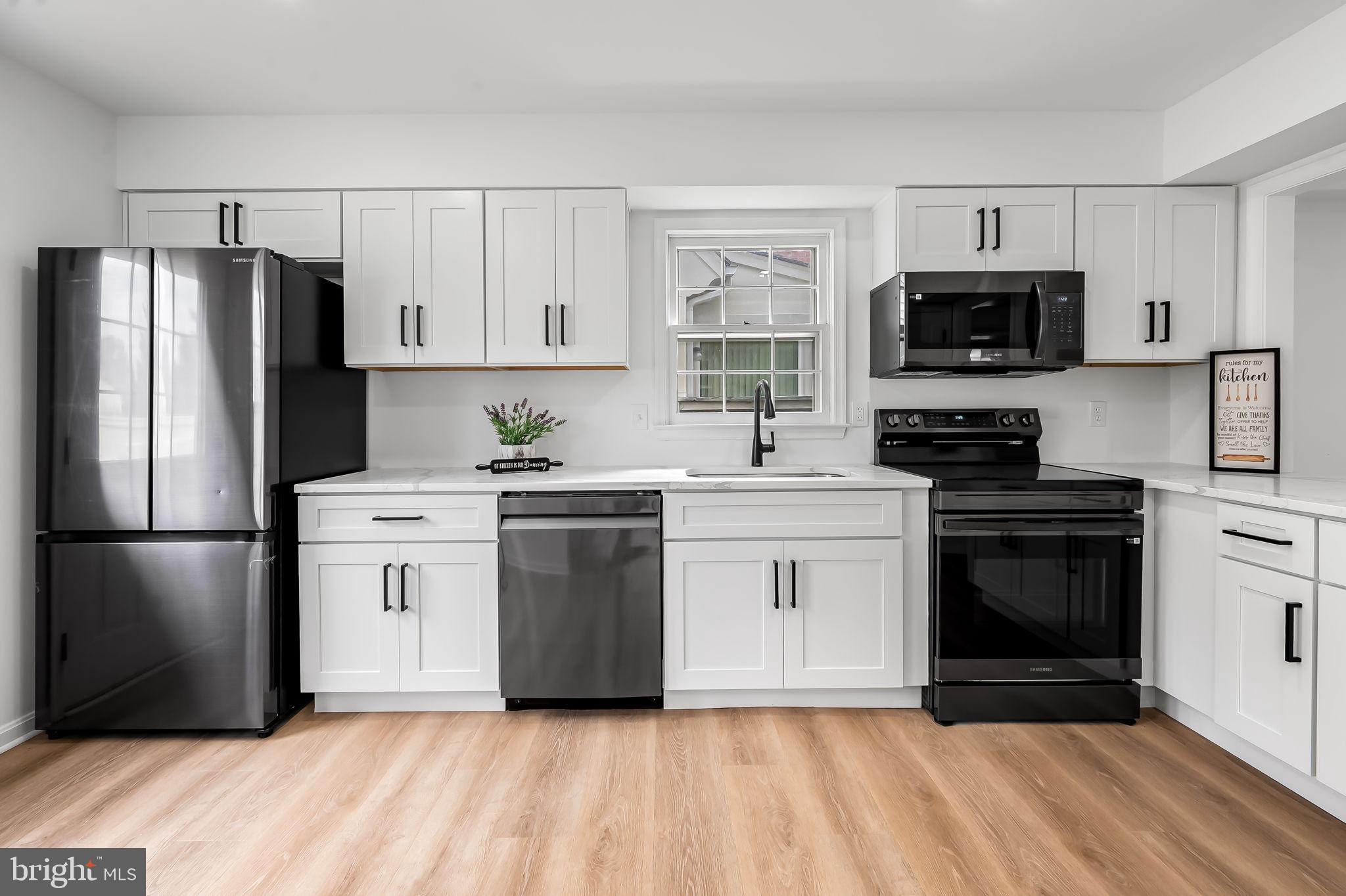 SAYBROOKE - Residential