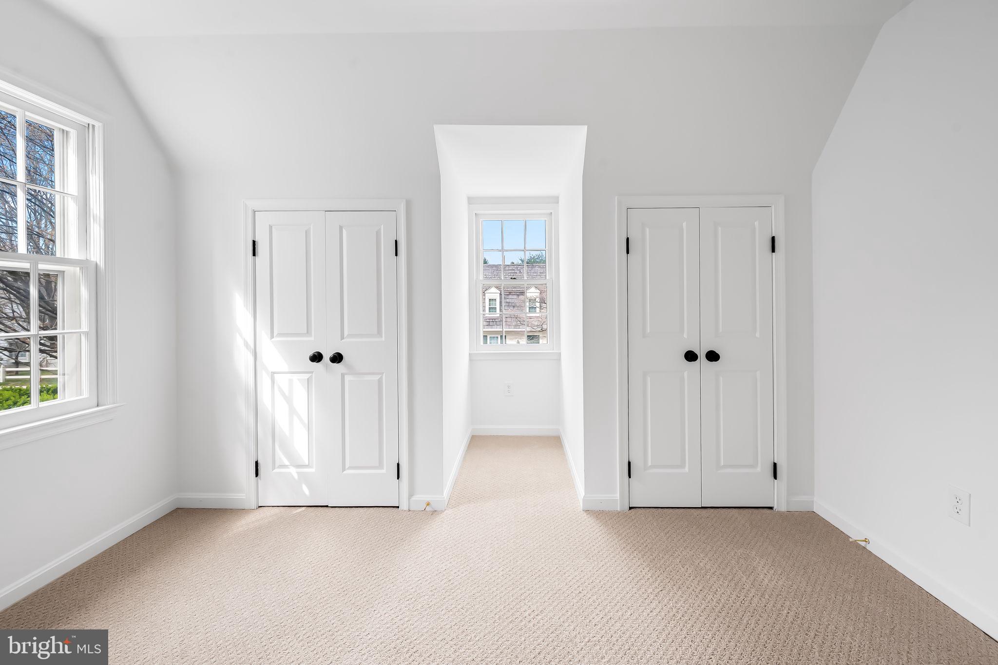 SAYBROOKE - Residential