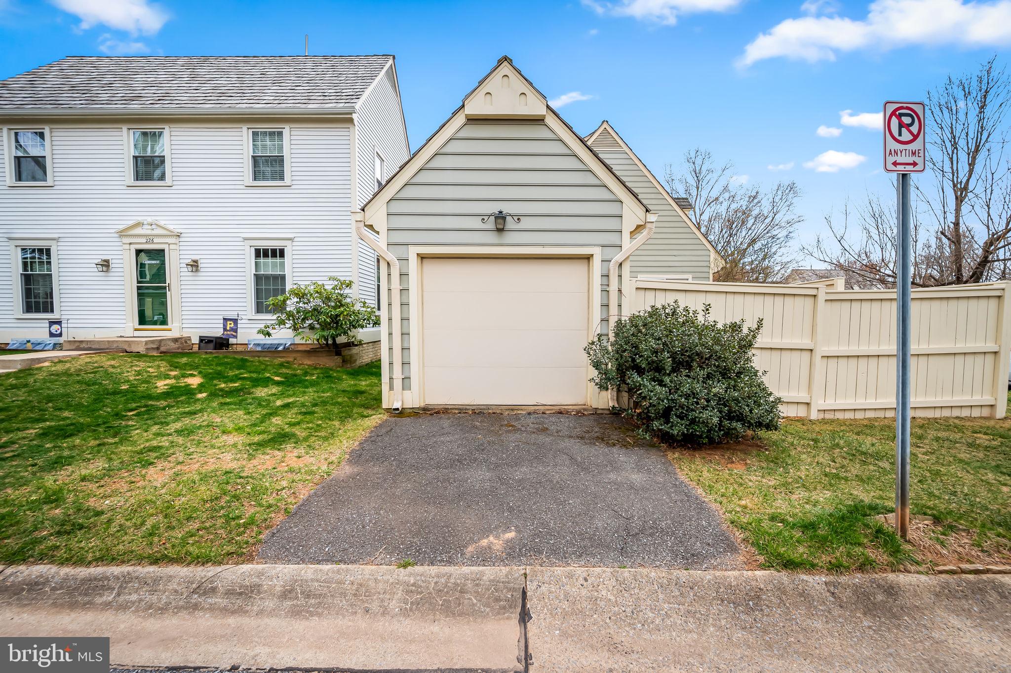 SAYBROOKE - Residential