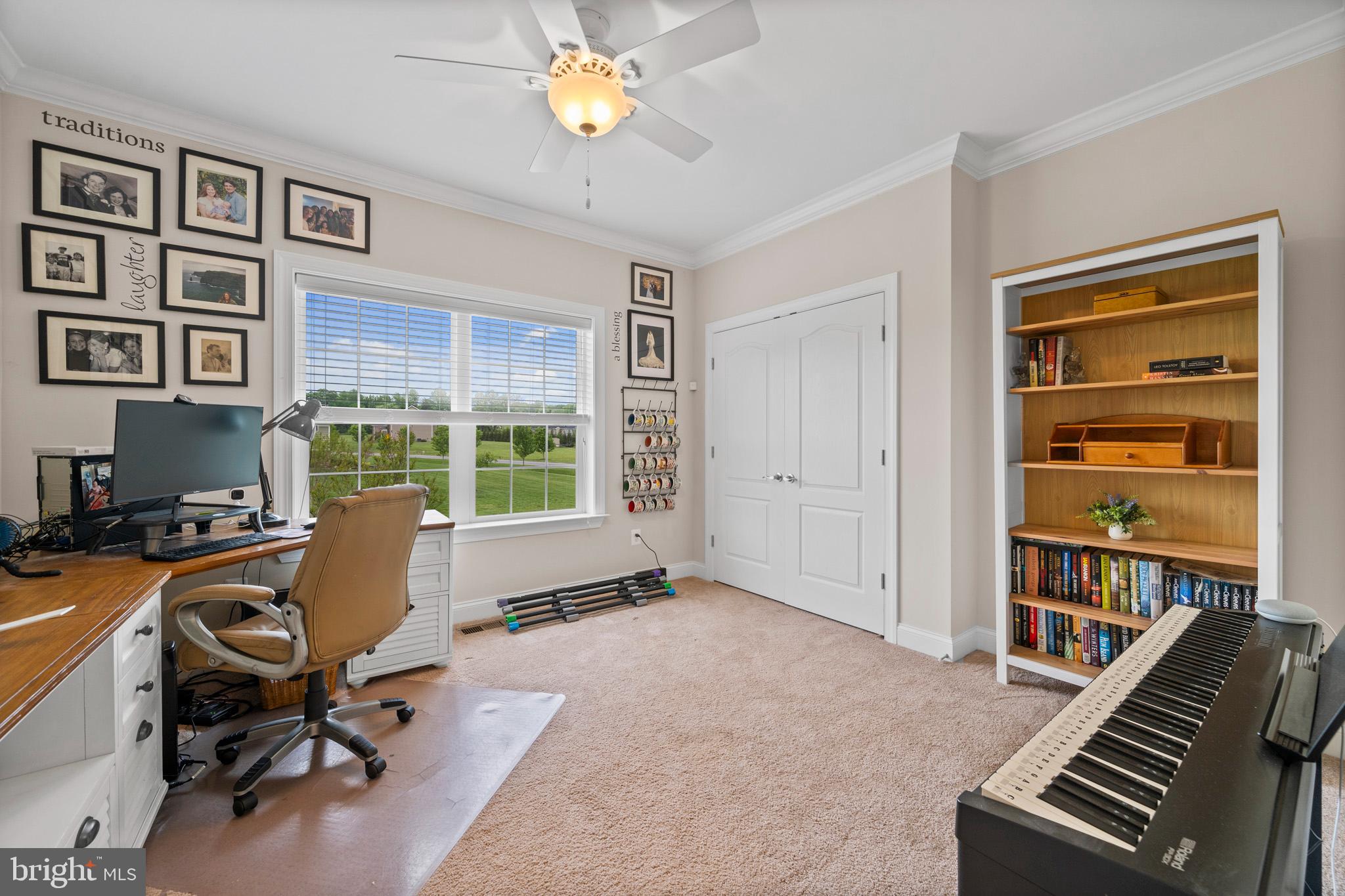 TWIN PONDS - Residential