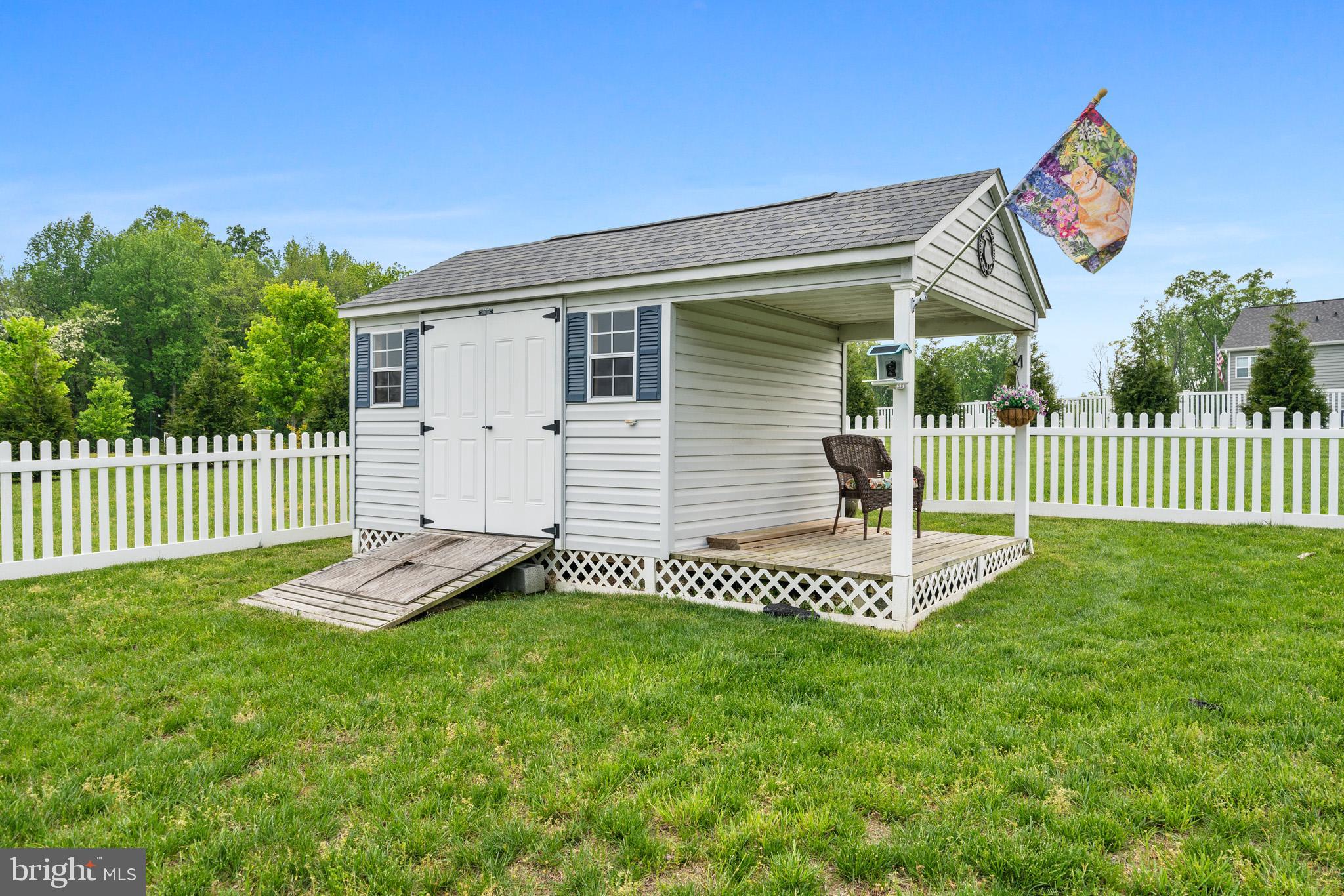 TWIN PONDS - Residential