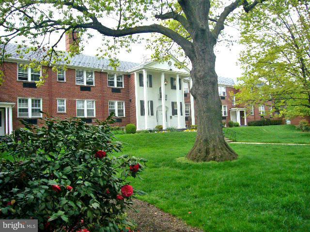 OLD TOWN GARDENS - Residential