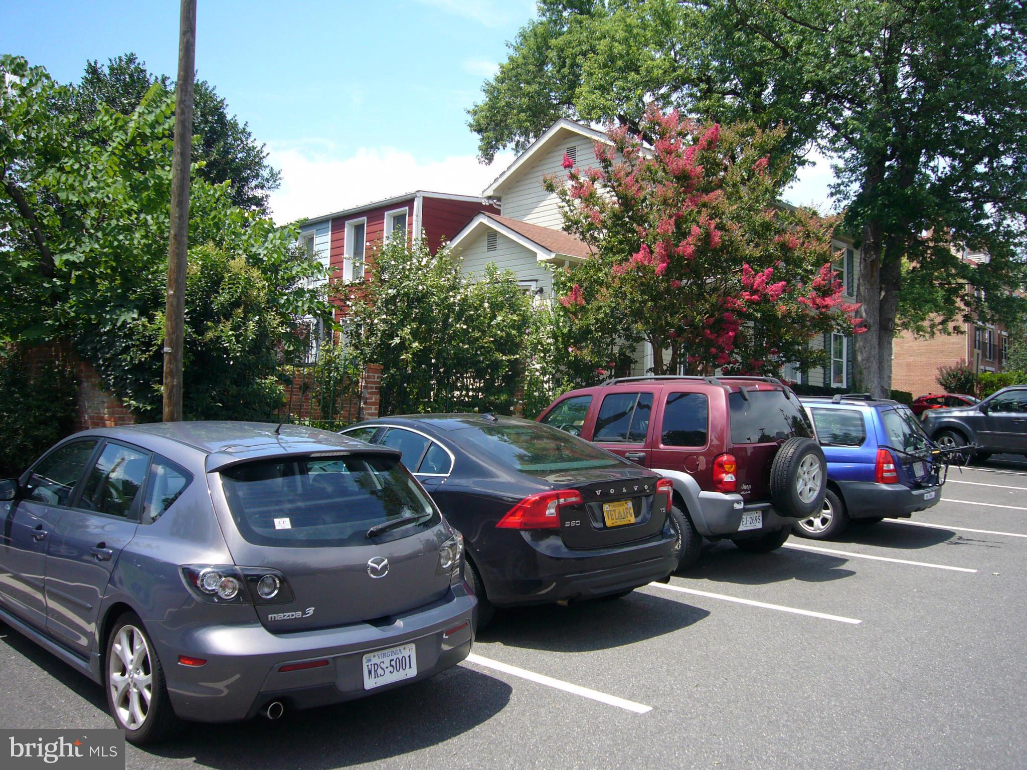 OLD TOWN GARDENS - Residential