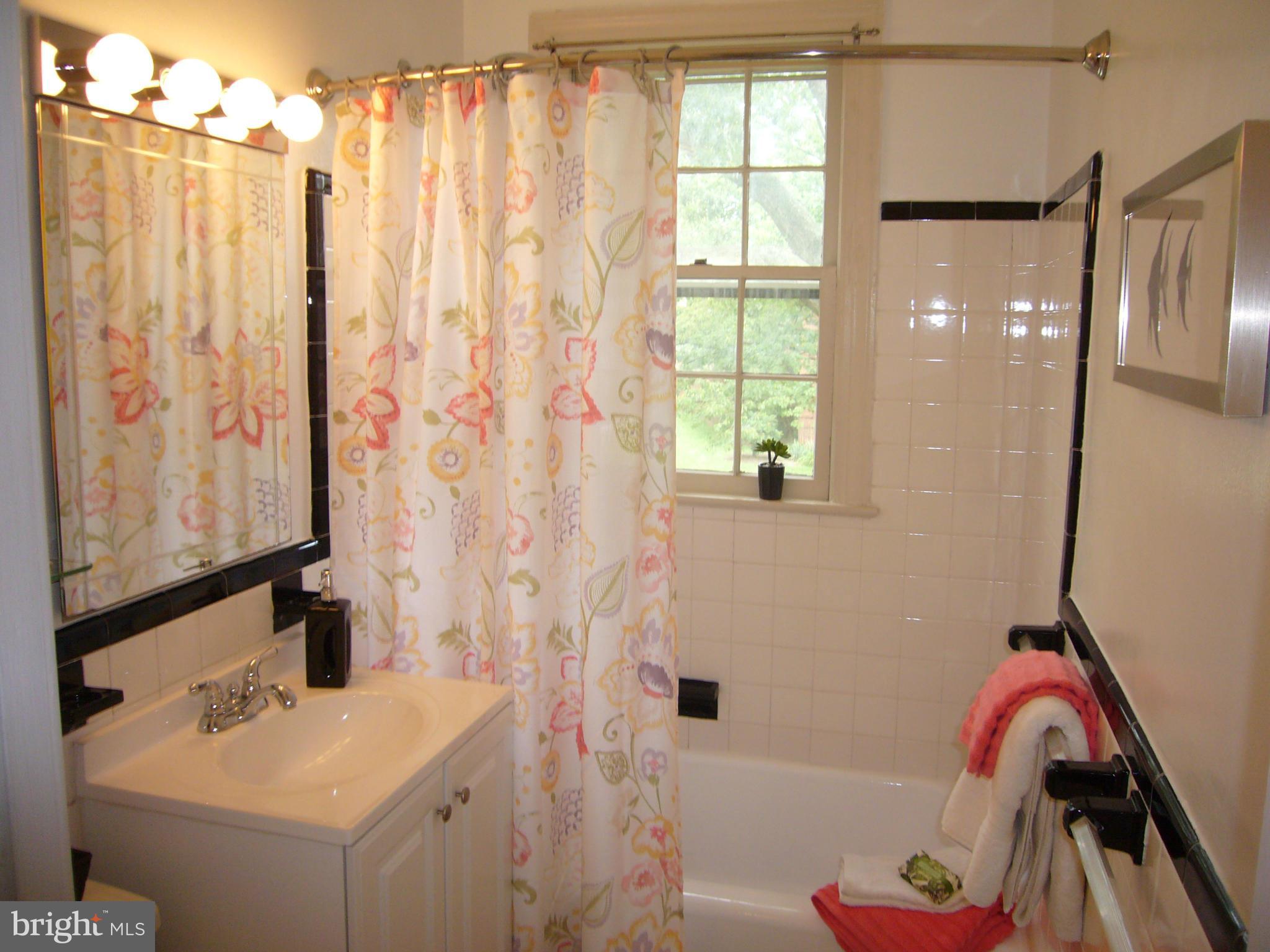 OLD TOWN GARDENS - Residential