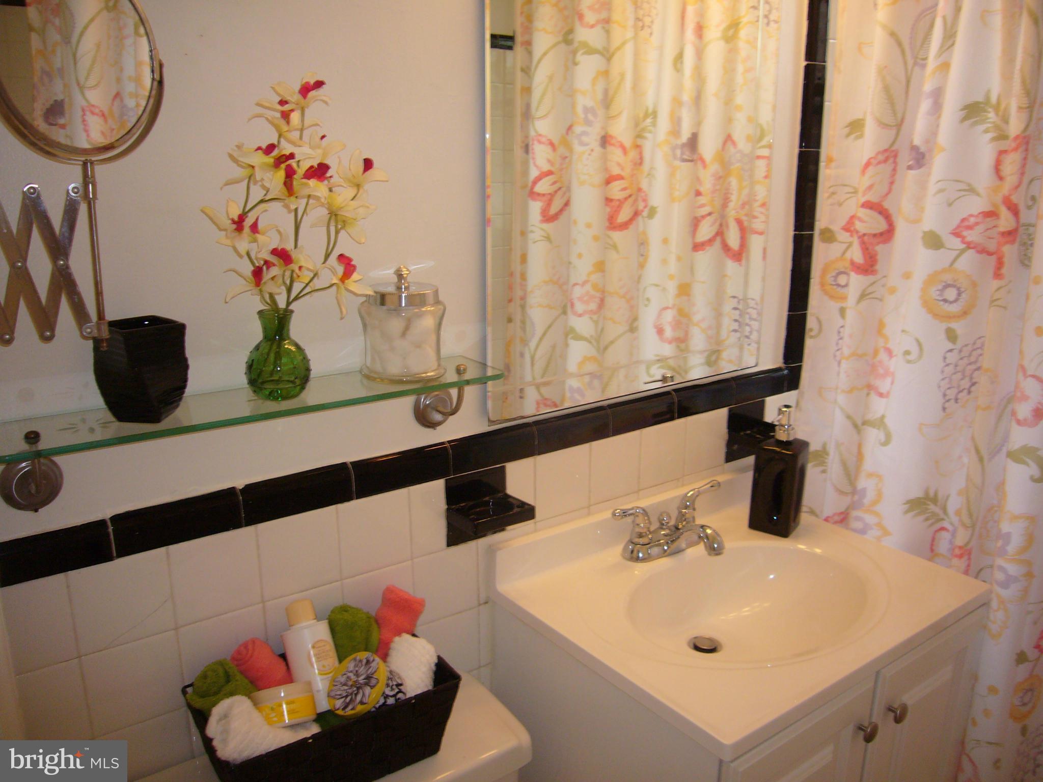 OLD TOWN GARDENS - Residential