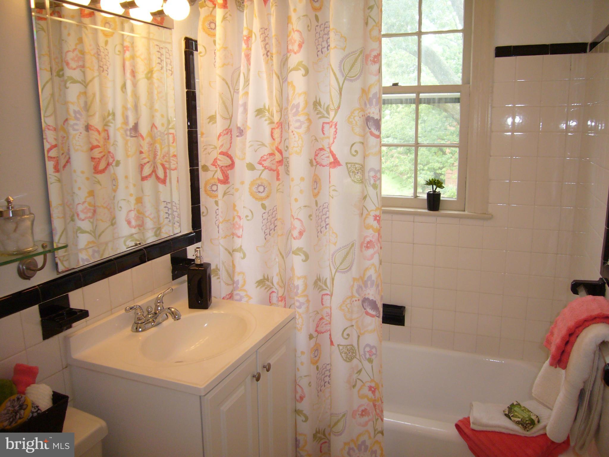 OLD TOWN GARDENS - Residential