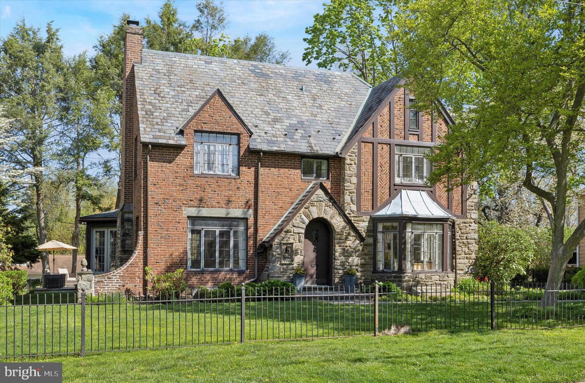 COLLEGE PARK - Residential