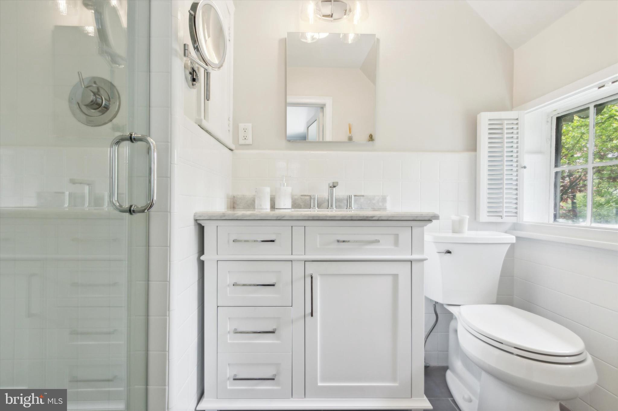 COLLEGE PARK - Residential