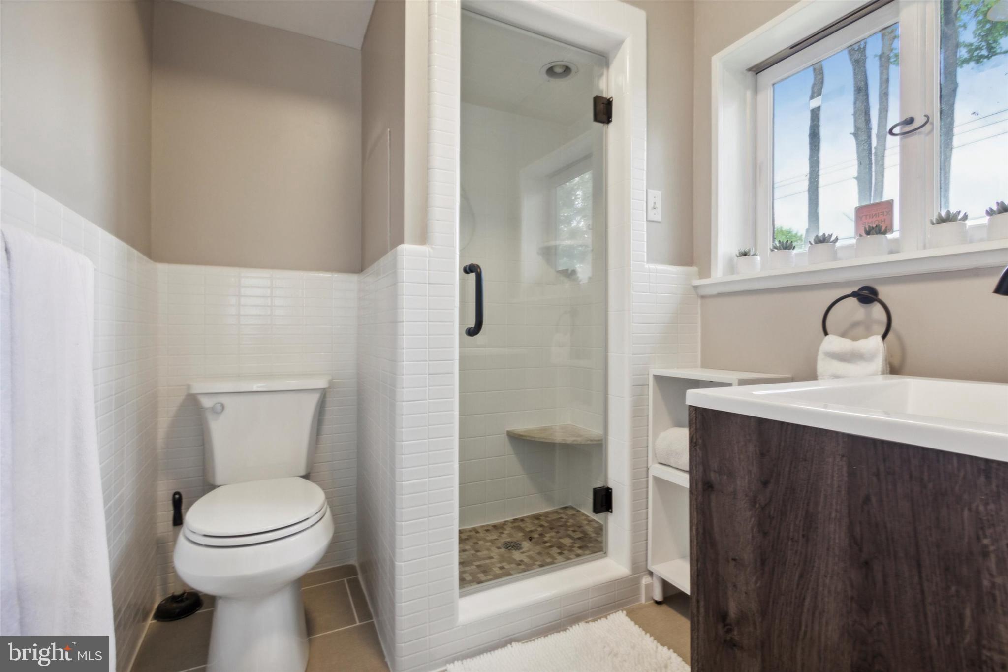 COLLEGE PARK - Residential