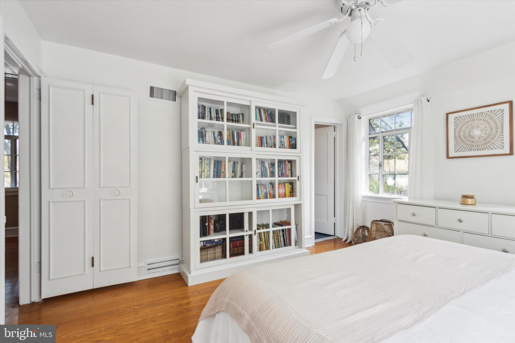 COLLEGE PARK - Residential