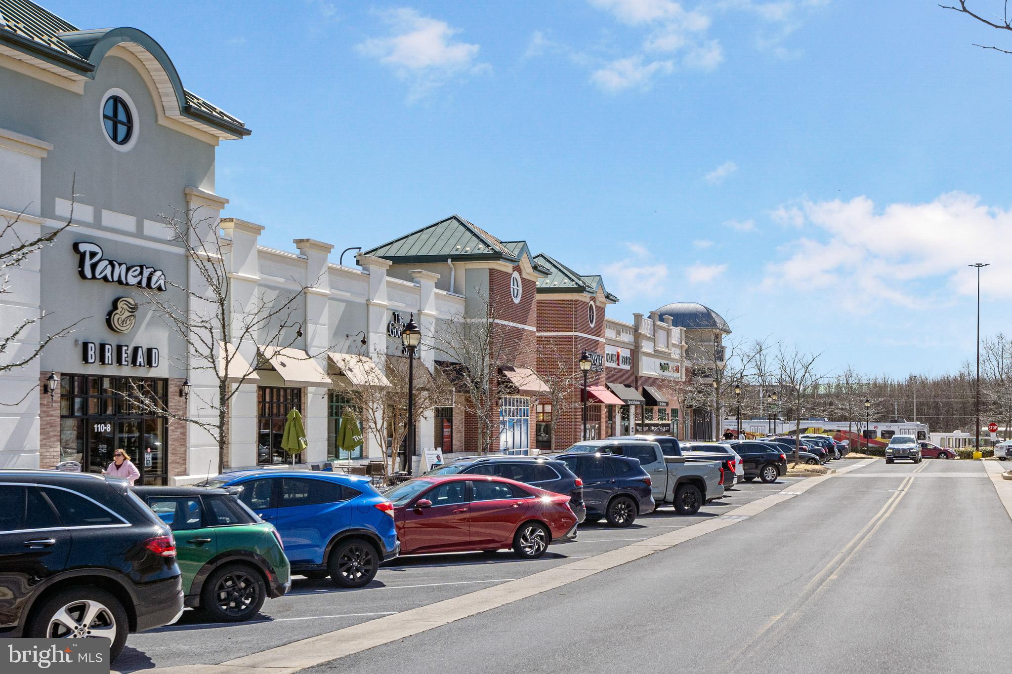 HUNT VALLEY OVERLOOK - Residential