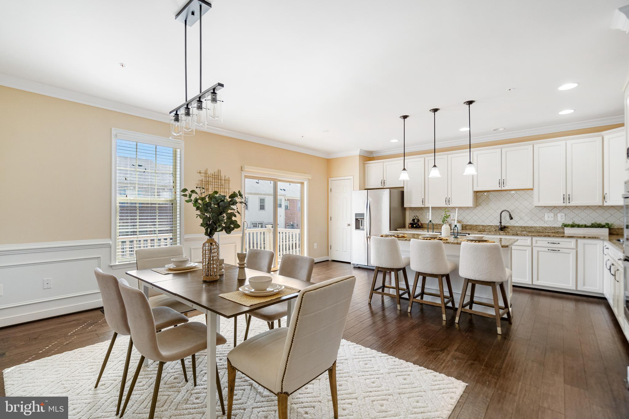 HUNT VALLEY OVERLOOK - Residential