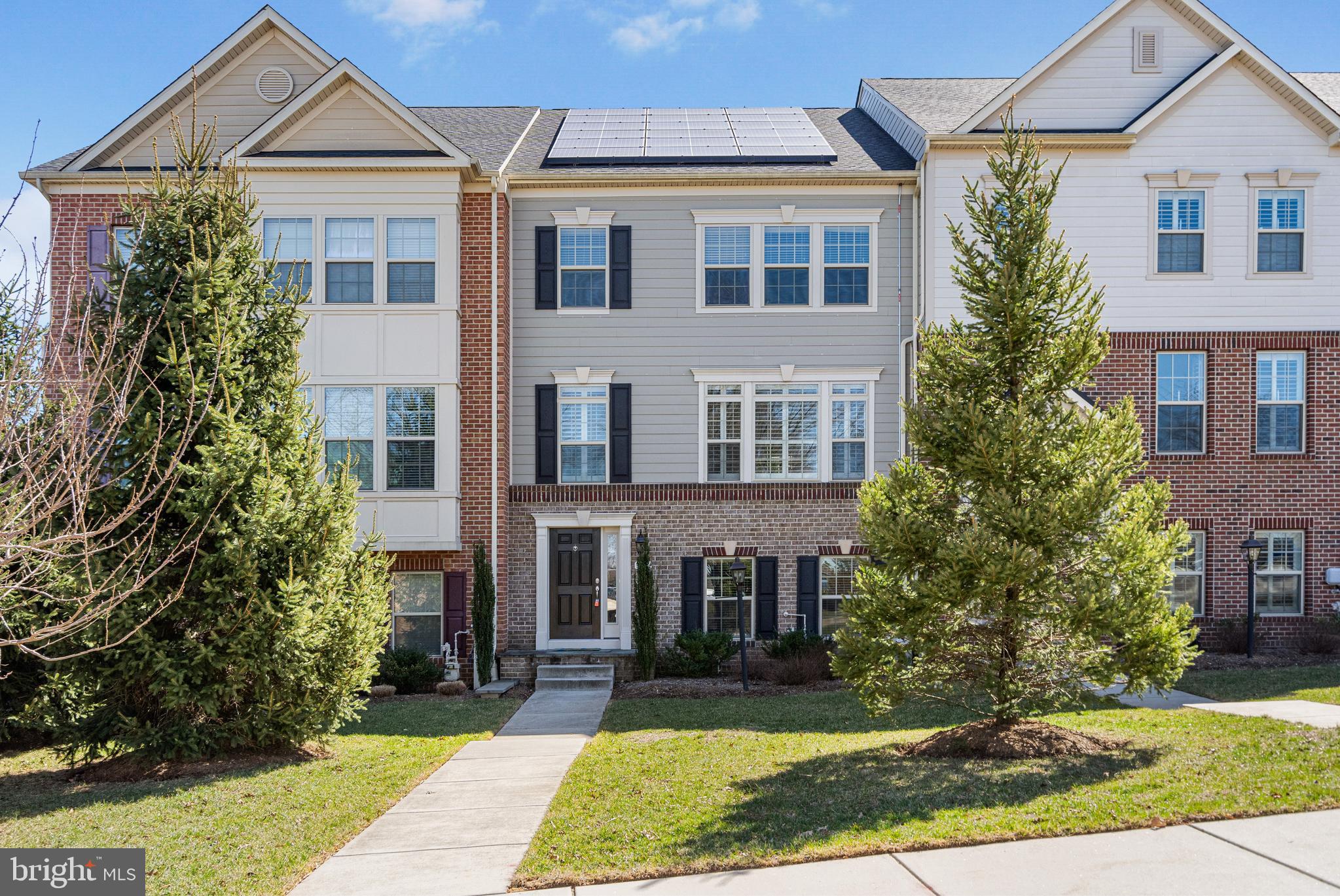 HUNT VALLEY OVERLOOK - Residential