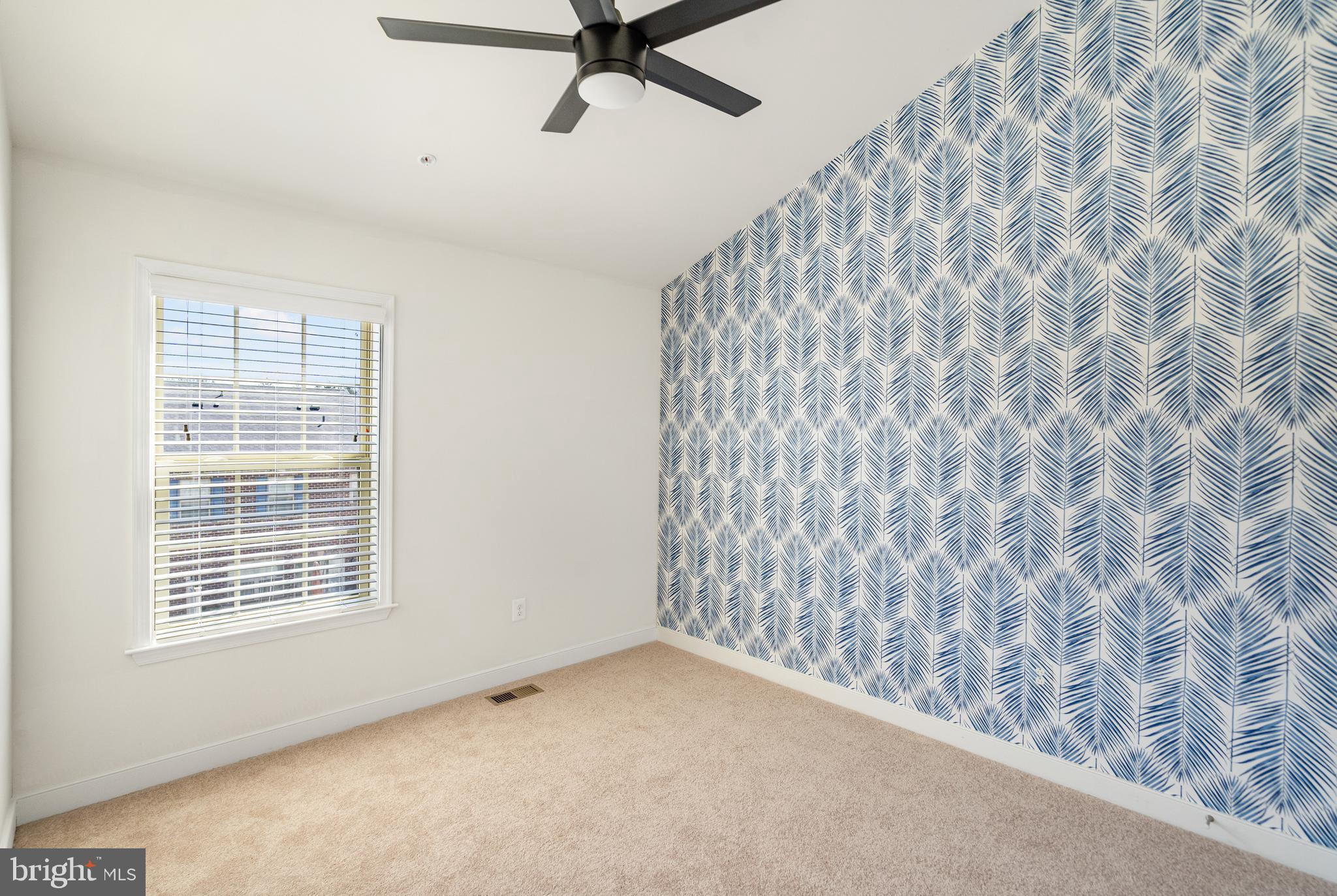 HUNT VALLEY OVERLOOK - Residential