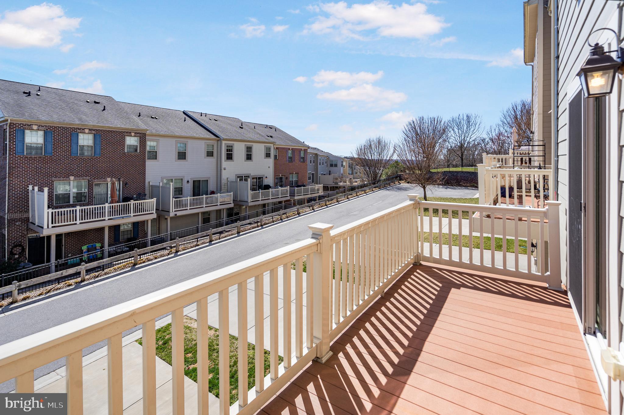 HUNT VALLEY OVERLOOK - Residential