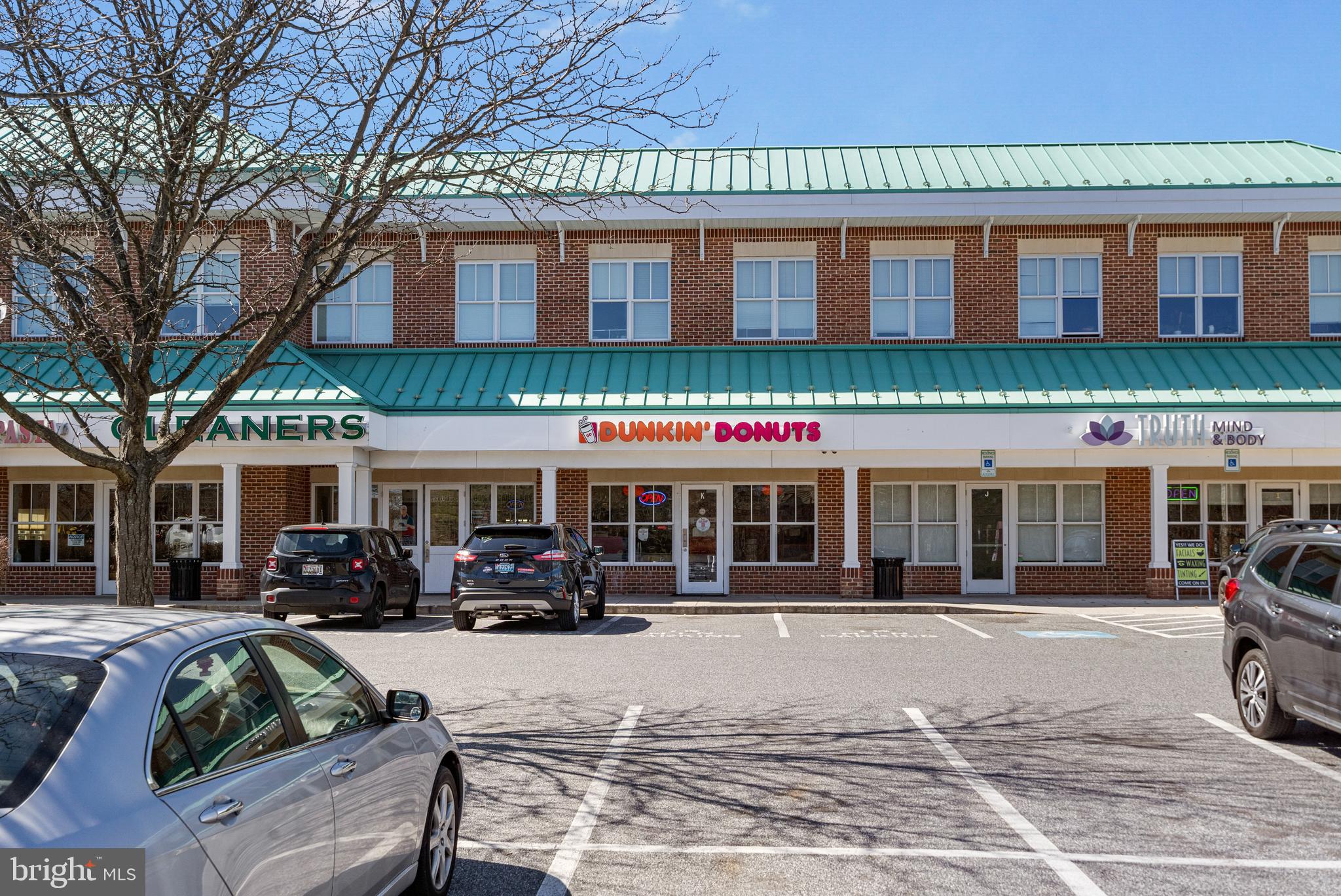 HUNT VALLEY OVERLOOK - Residential