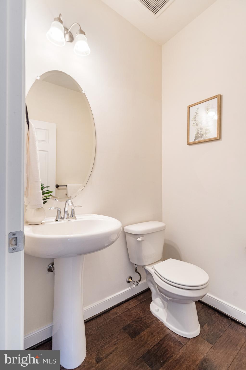 HUNT VALLEY OVERLOOK - Residential