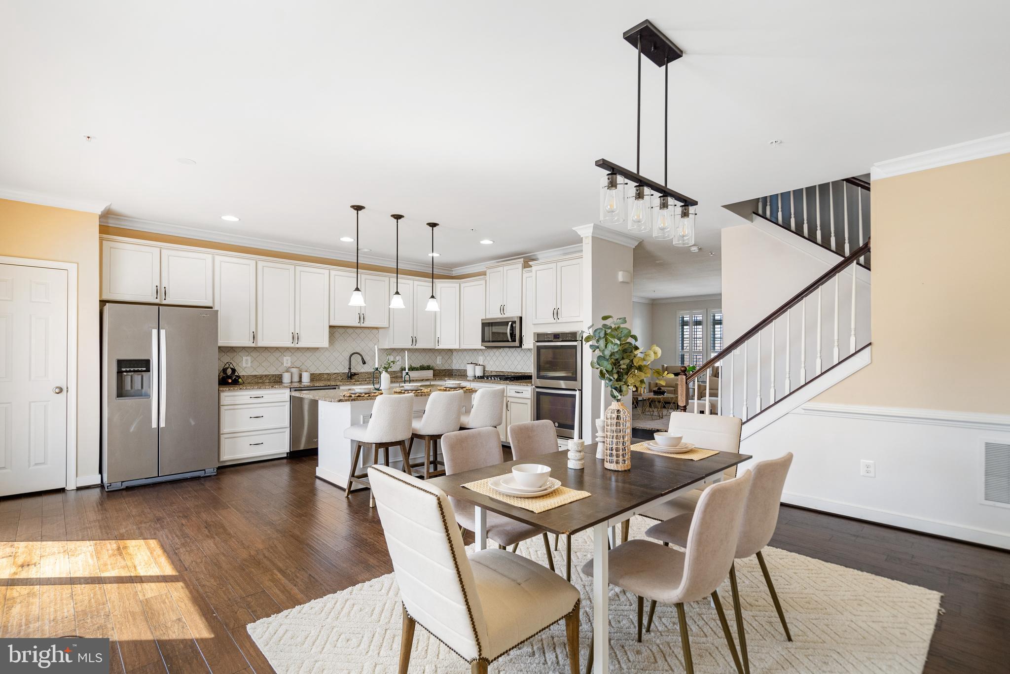 HUNT VALLEY OVERLOOK - Residential