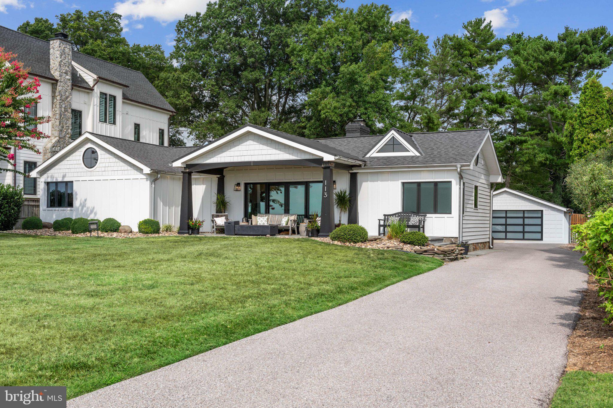 113 BAY DRIVE