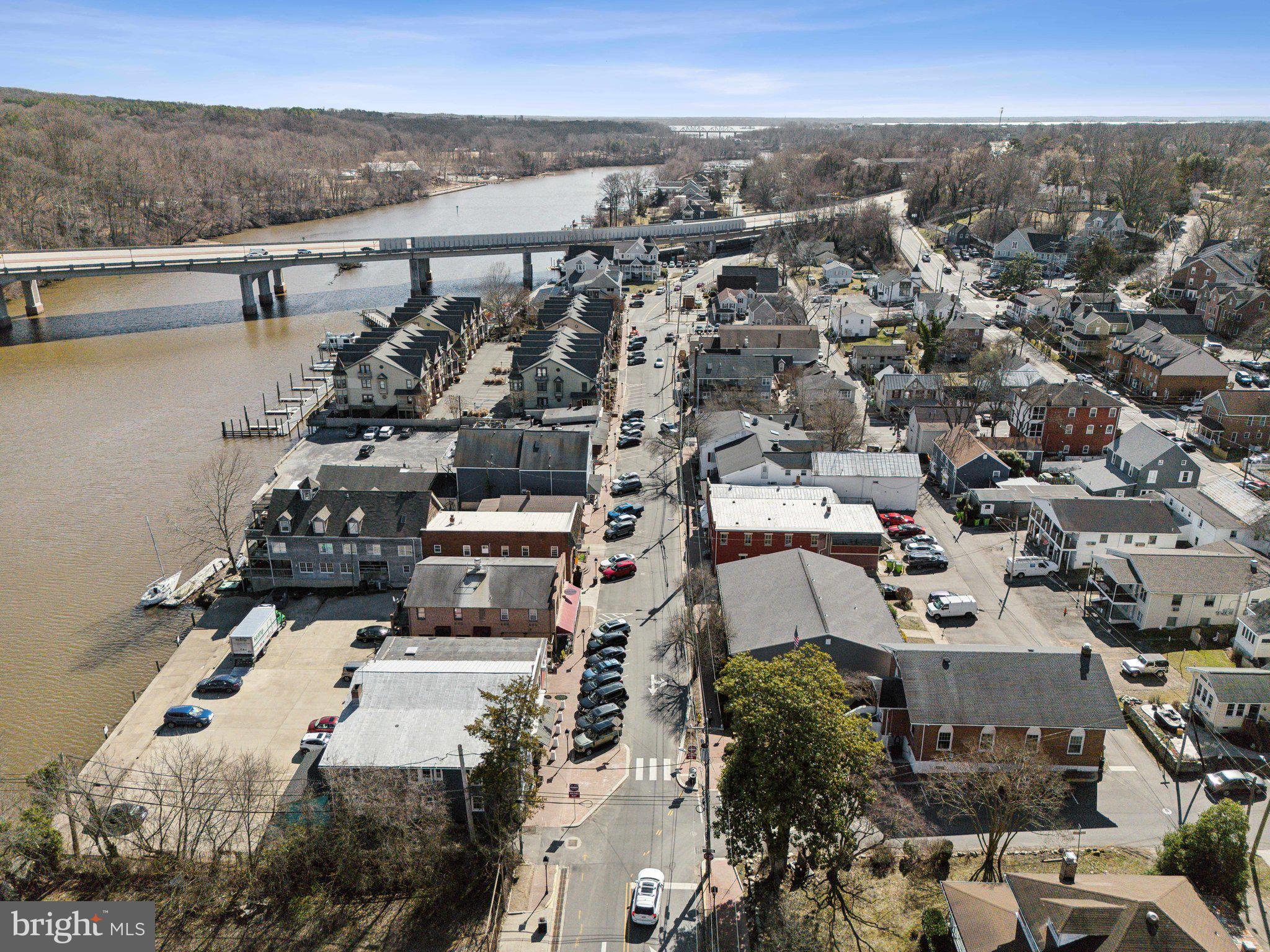 HOLLOWS - Residential