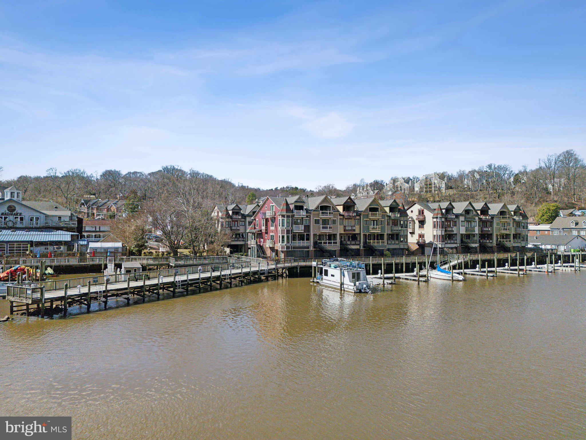 HOLLOWS - Residential