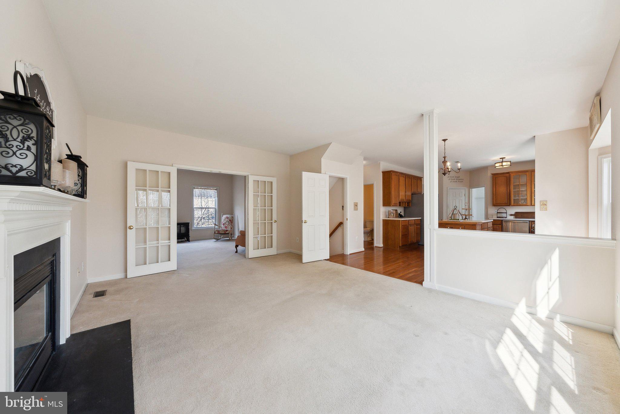 HOLLOWS - Residential