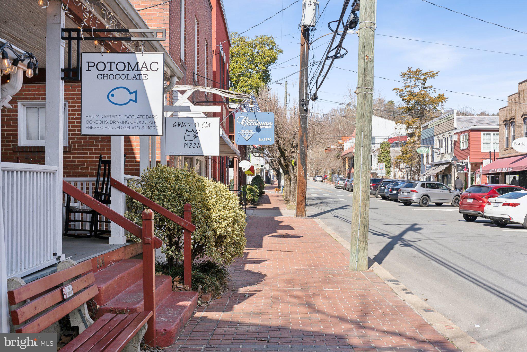 HOLLOWS - Residential