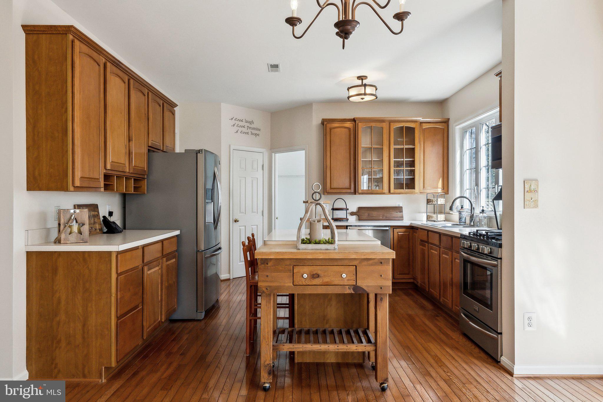 HOLLOWS - Residential