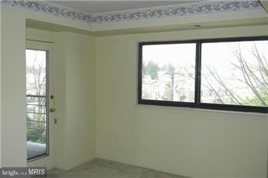 ROLAND PARK - Residential Lease