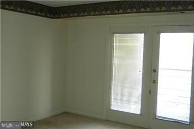 ROLAND PARK - Residential Lease