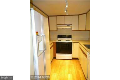 ROLAND PARK - Residential Lease