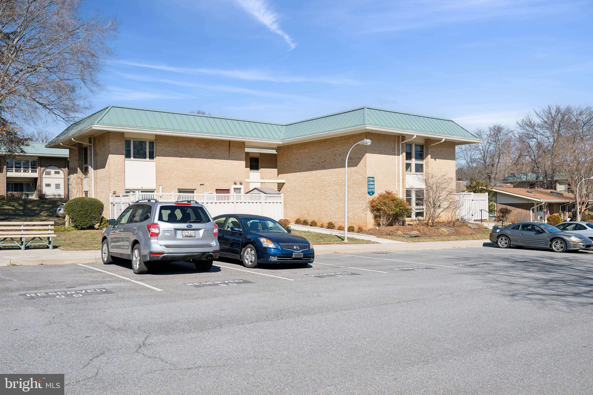 LEISURE WORLD - Residential