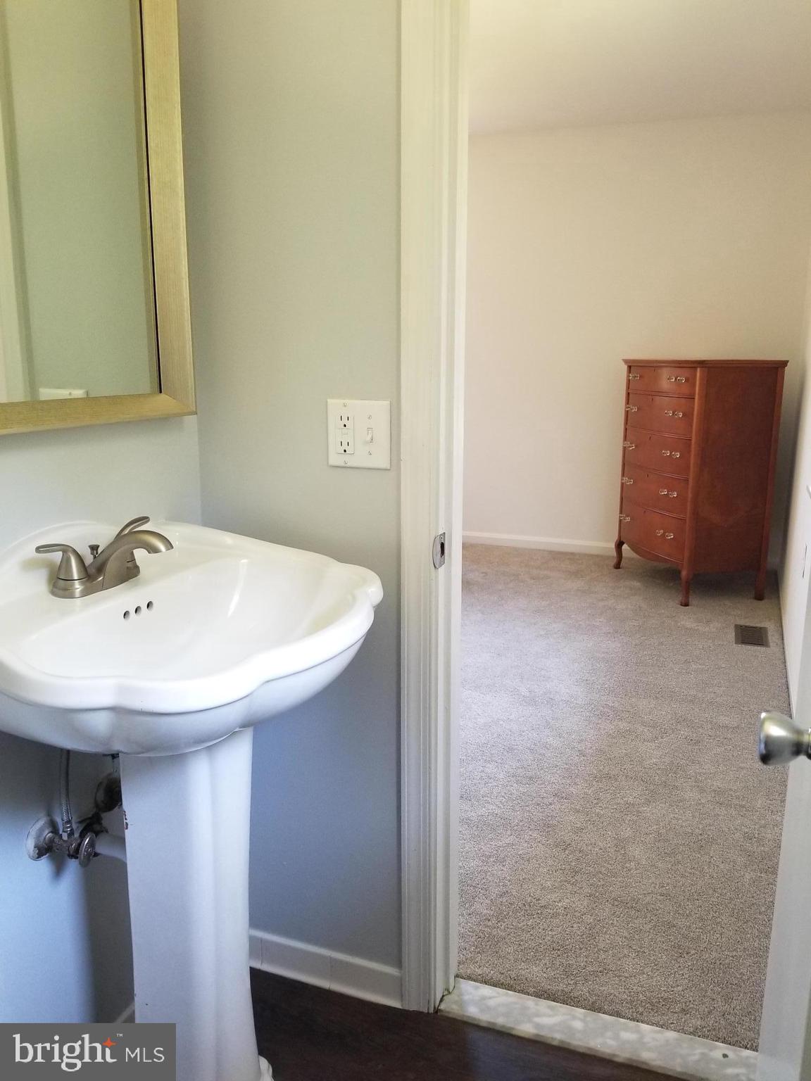 KENTMORR AIRPARK - Residential