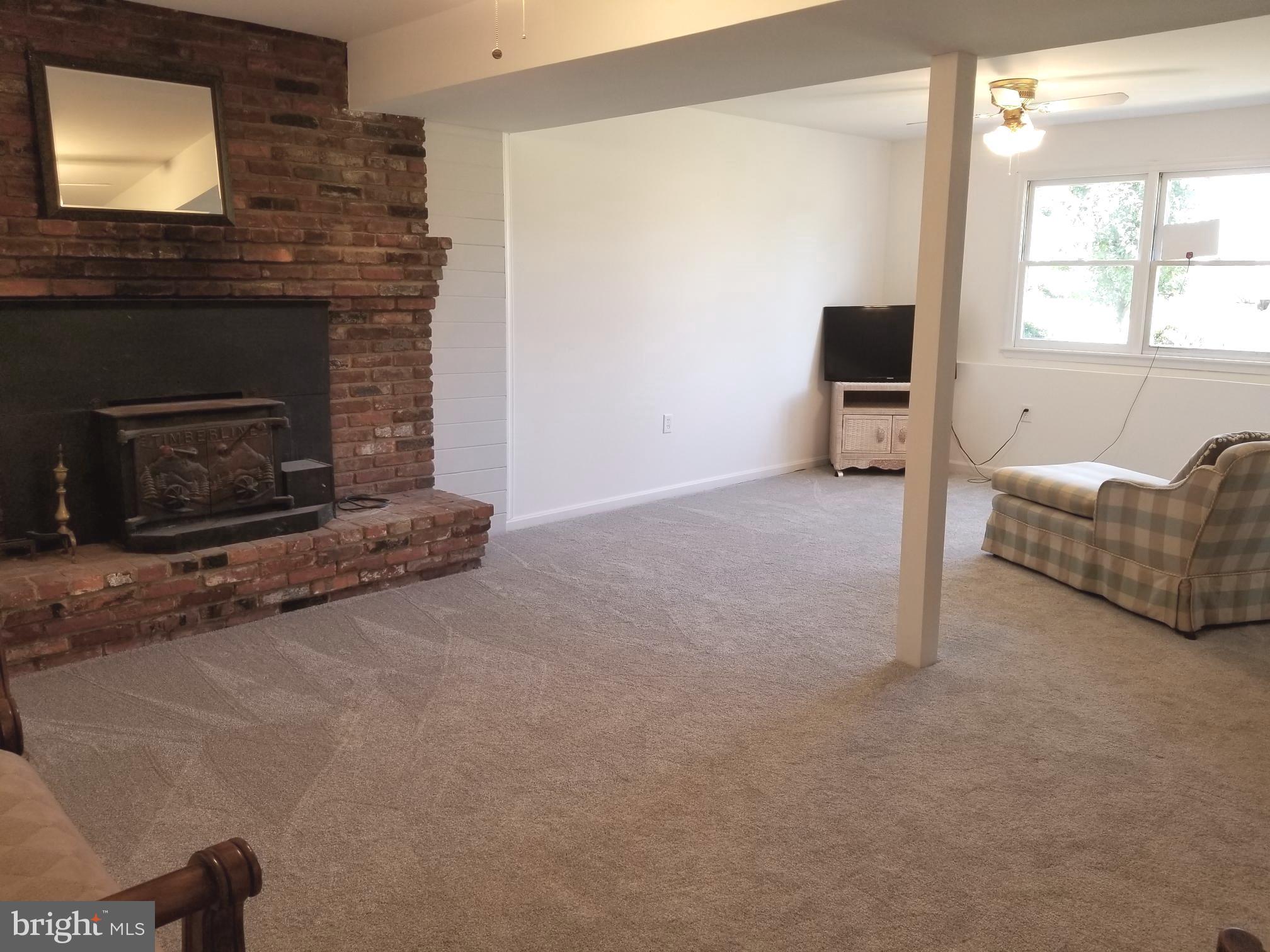 KENTMORR AIRPARK - Residential