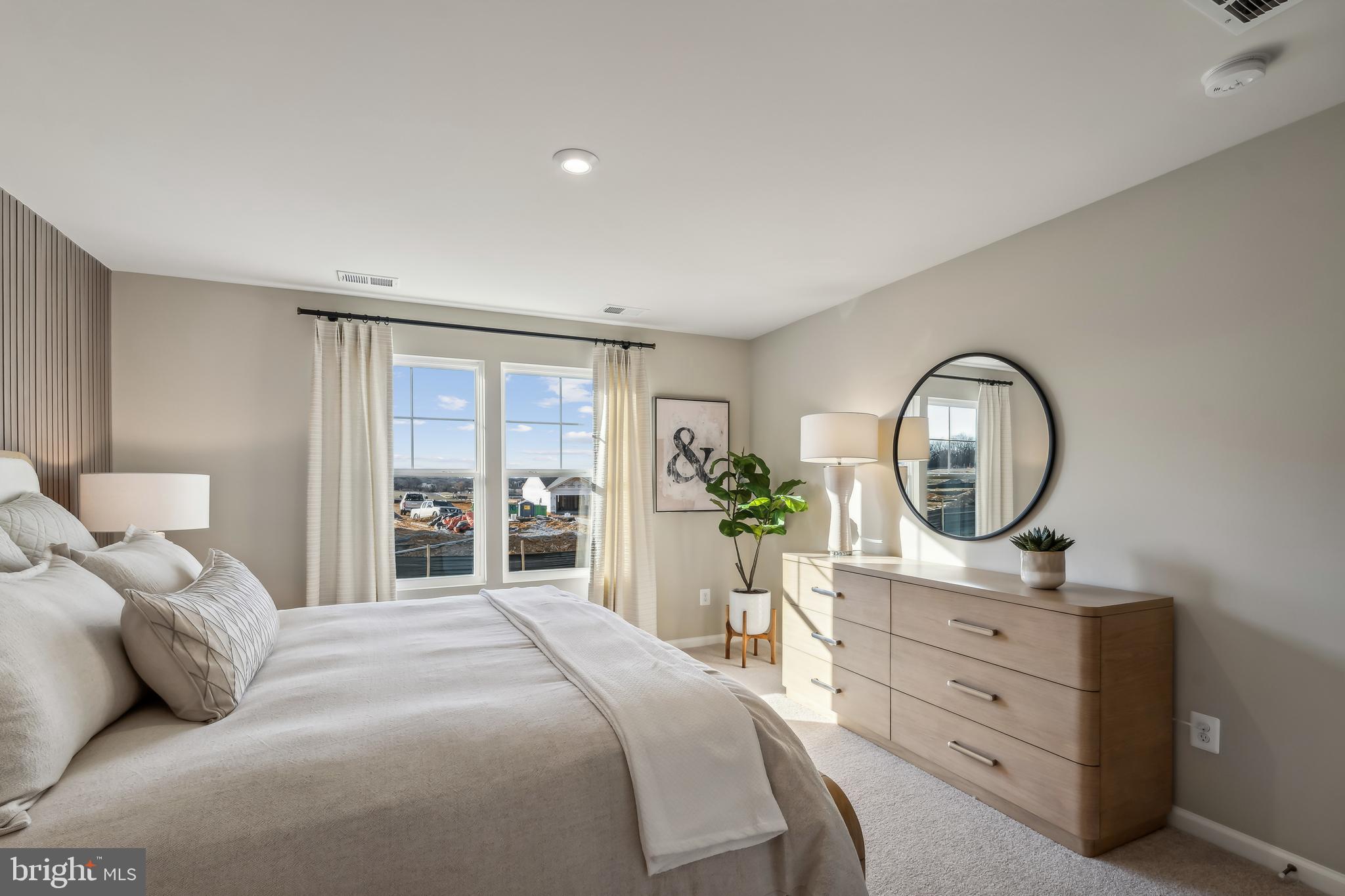 STONE SPRING - Residential