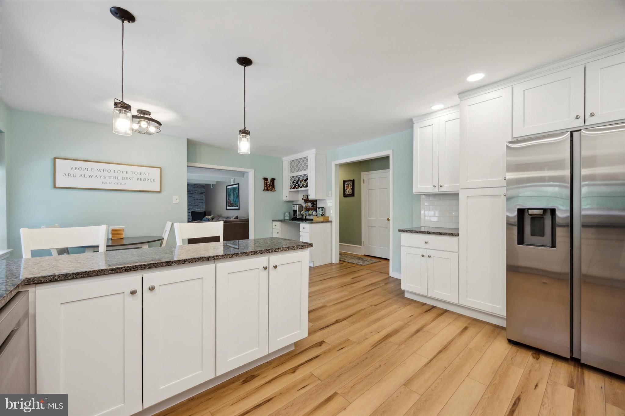 MEADOWBROOK - Residential