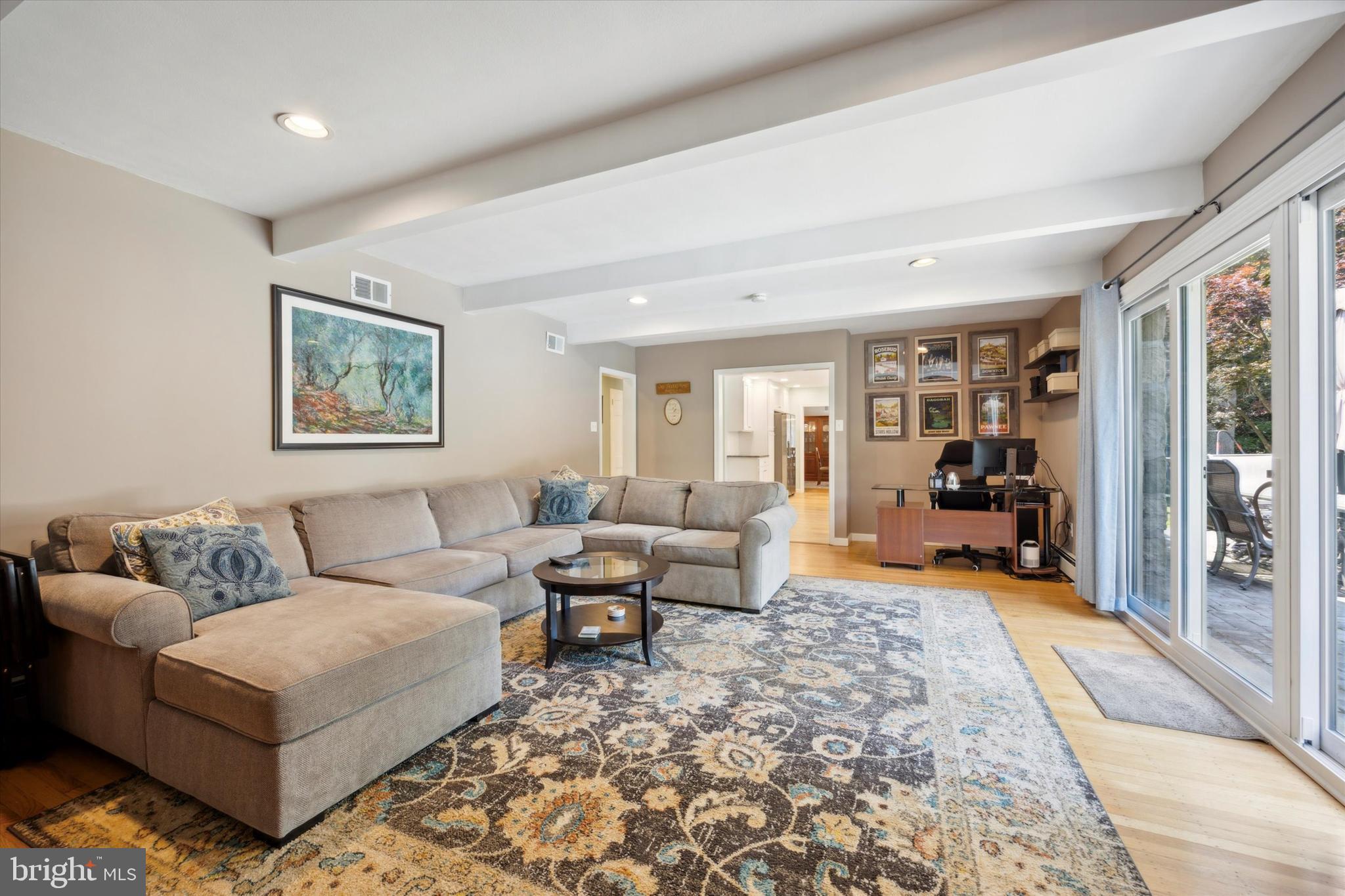 MEADOWBROOK - Residential