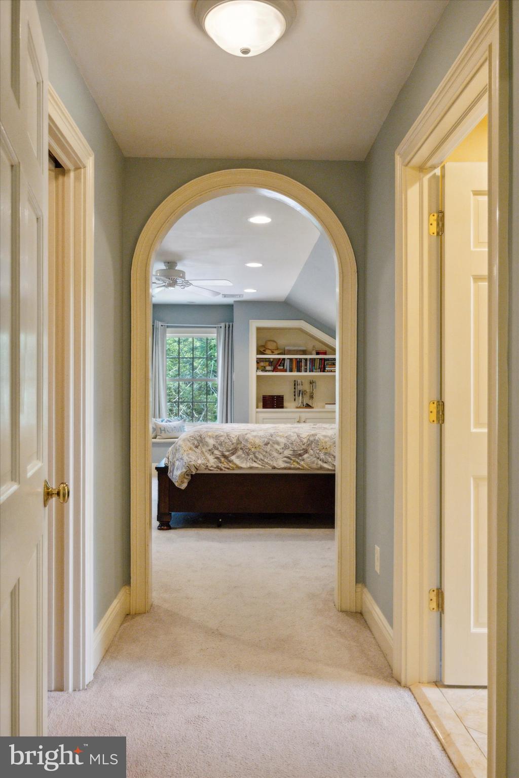 MEADOWBROOK - Residential