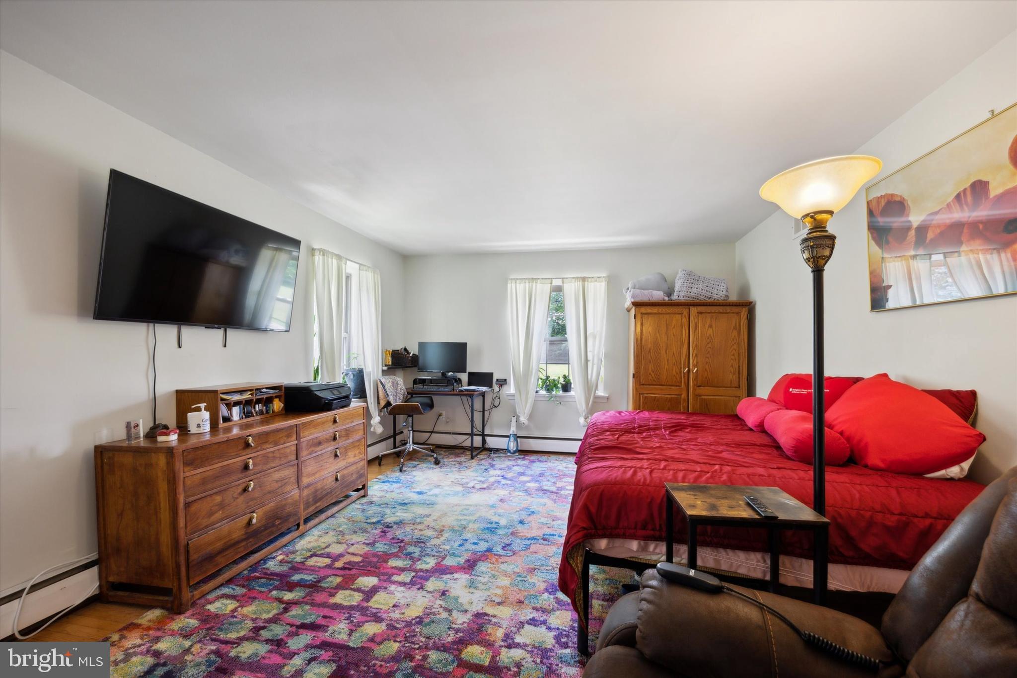 MEADOWBROOK - Residential