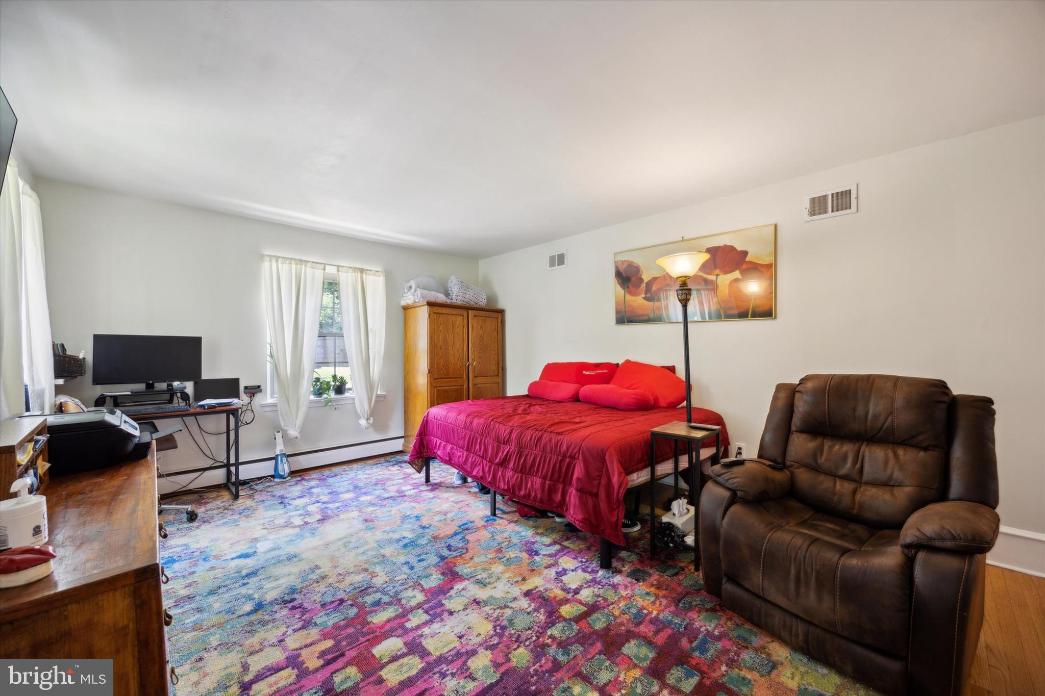 MEADOWBROOK - Residential