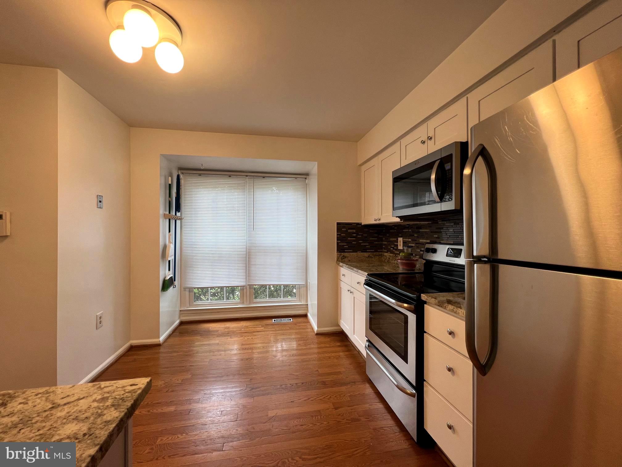 FOXFIELD - Residential Lease