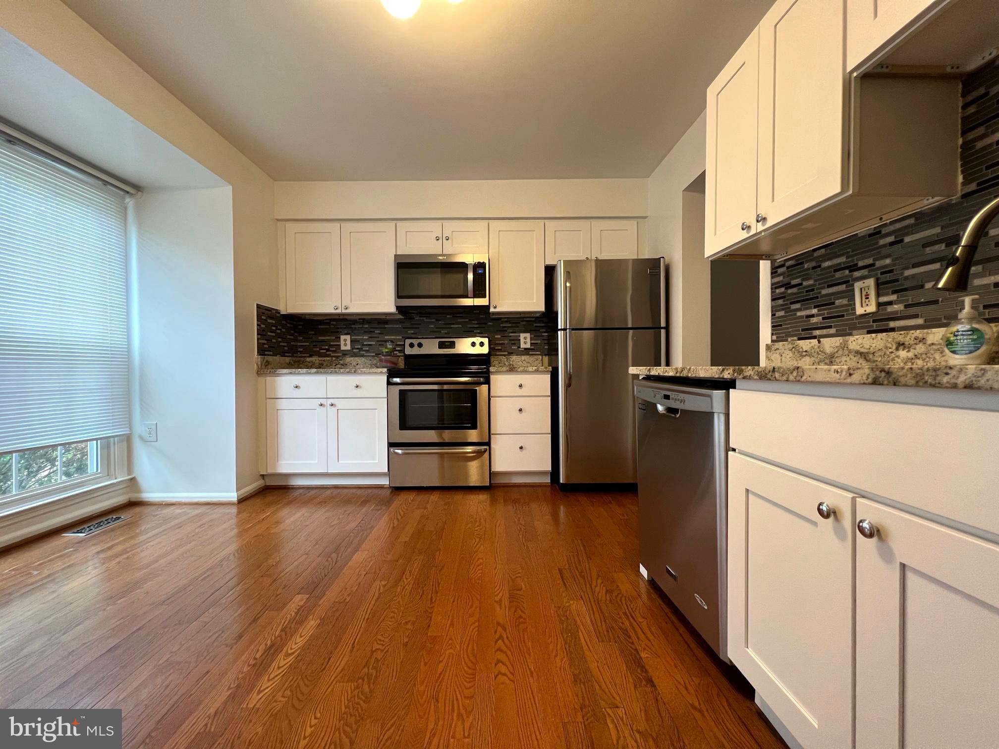 FOXFIELD - Residential Lease