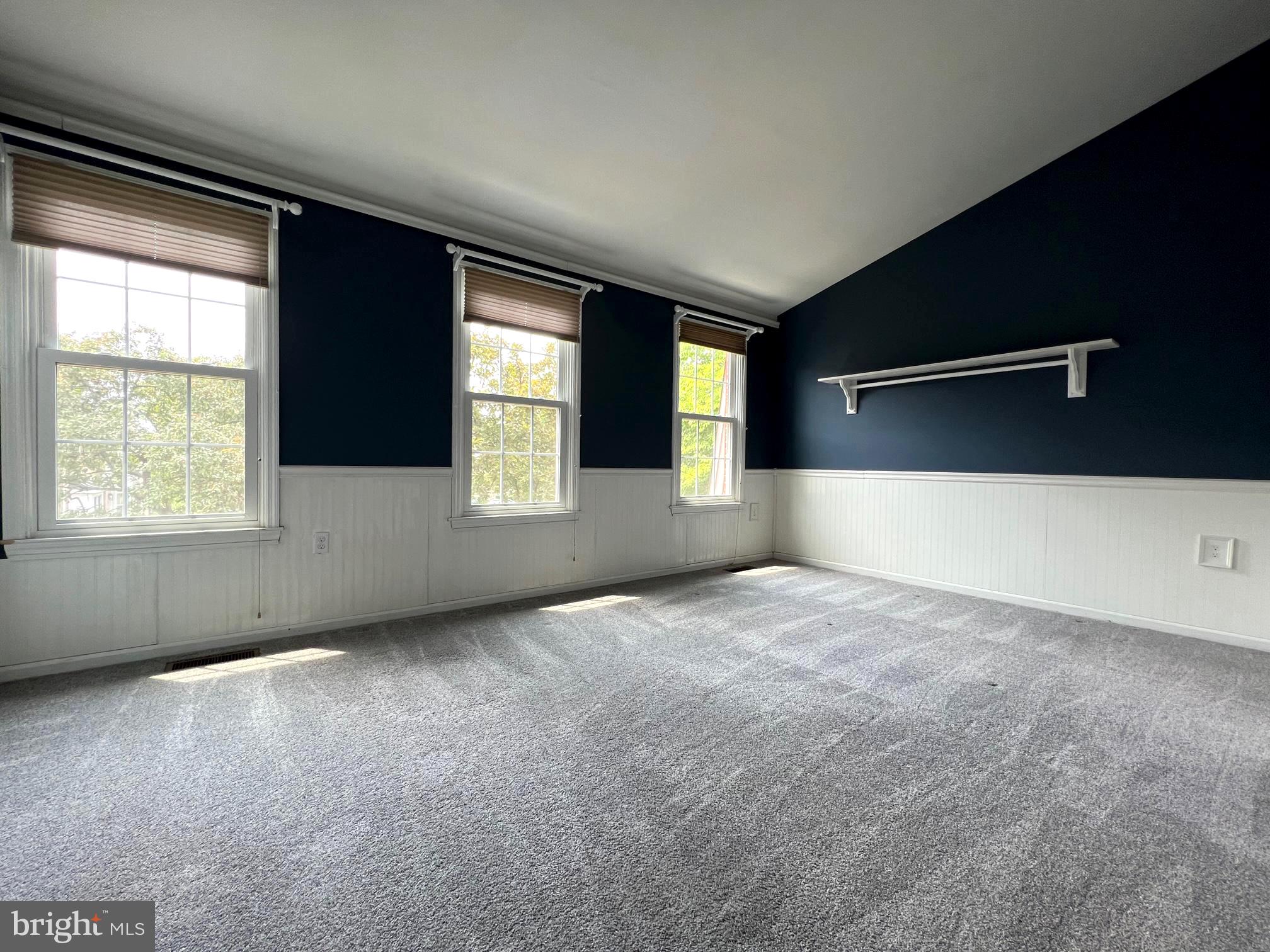 FOXFIELD - Residential Lease