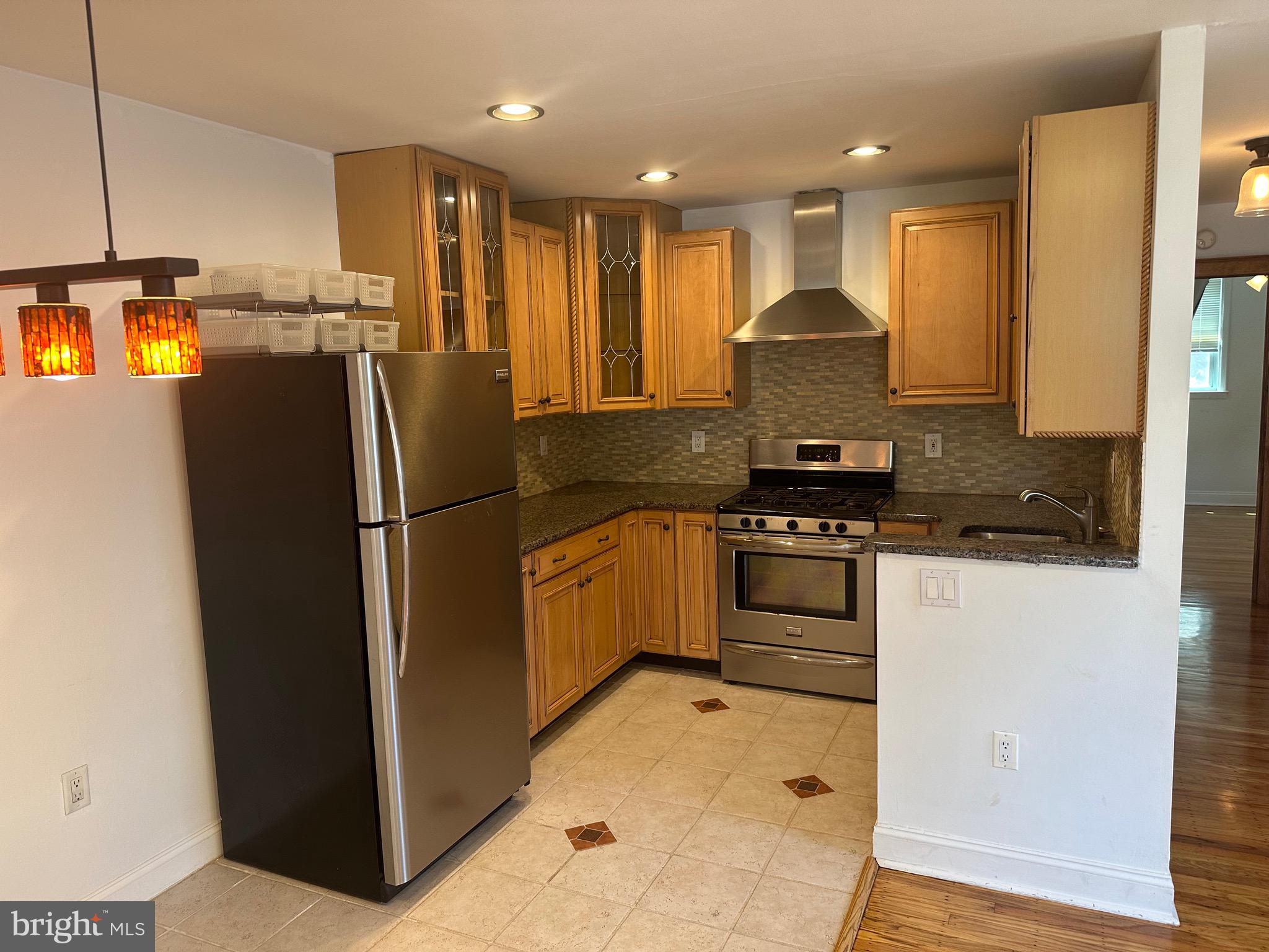 ROXBOROUGH - Residential Lease