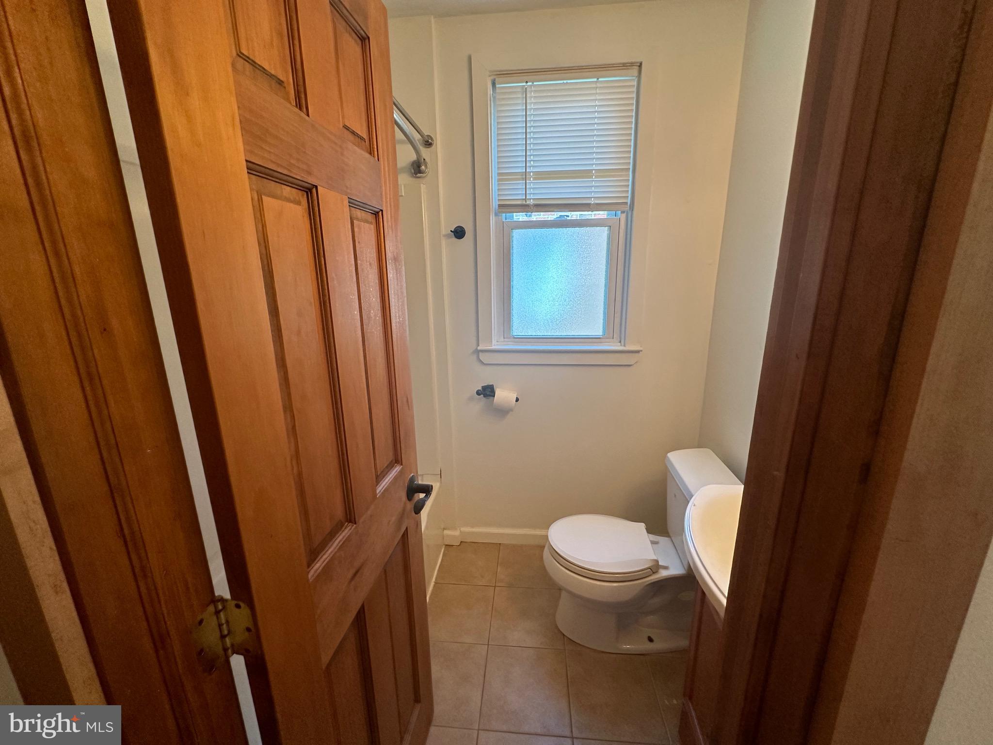 ROXBOROUGH - Residential Lease