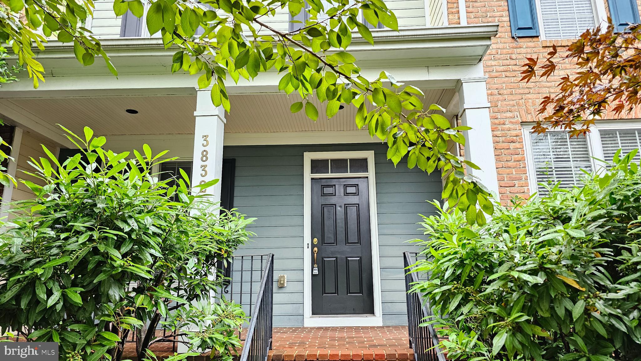 URBANA - Residential Lease