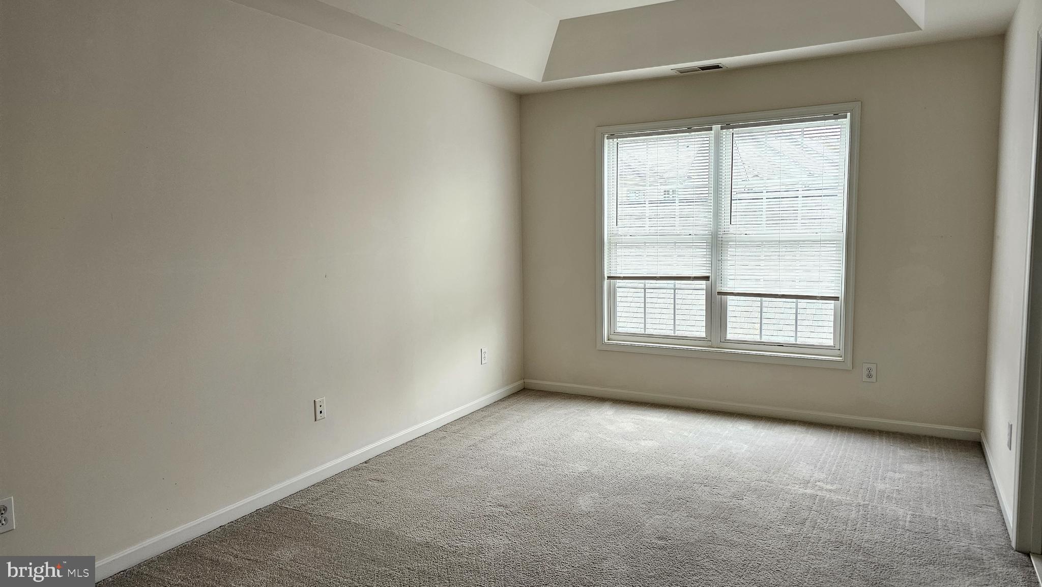 URBANA - Residential Lease