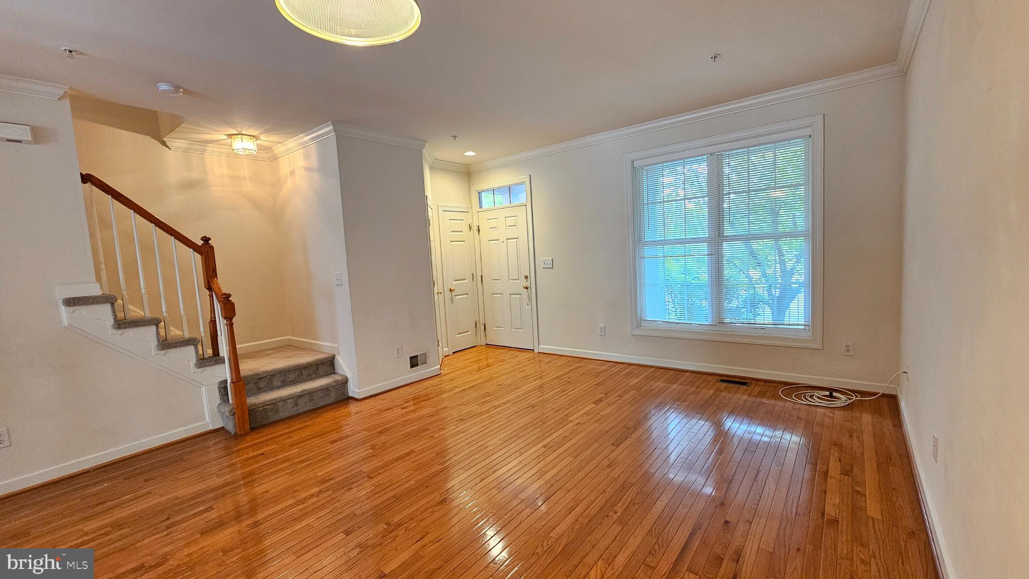 URBANA - Residential Lease