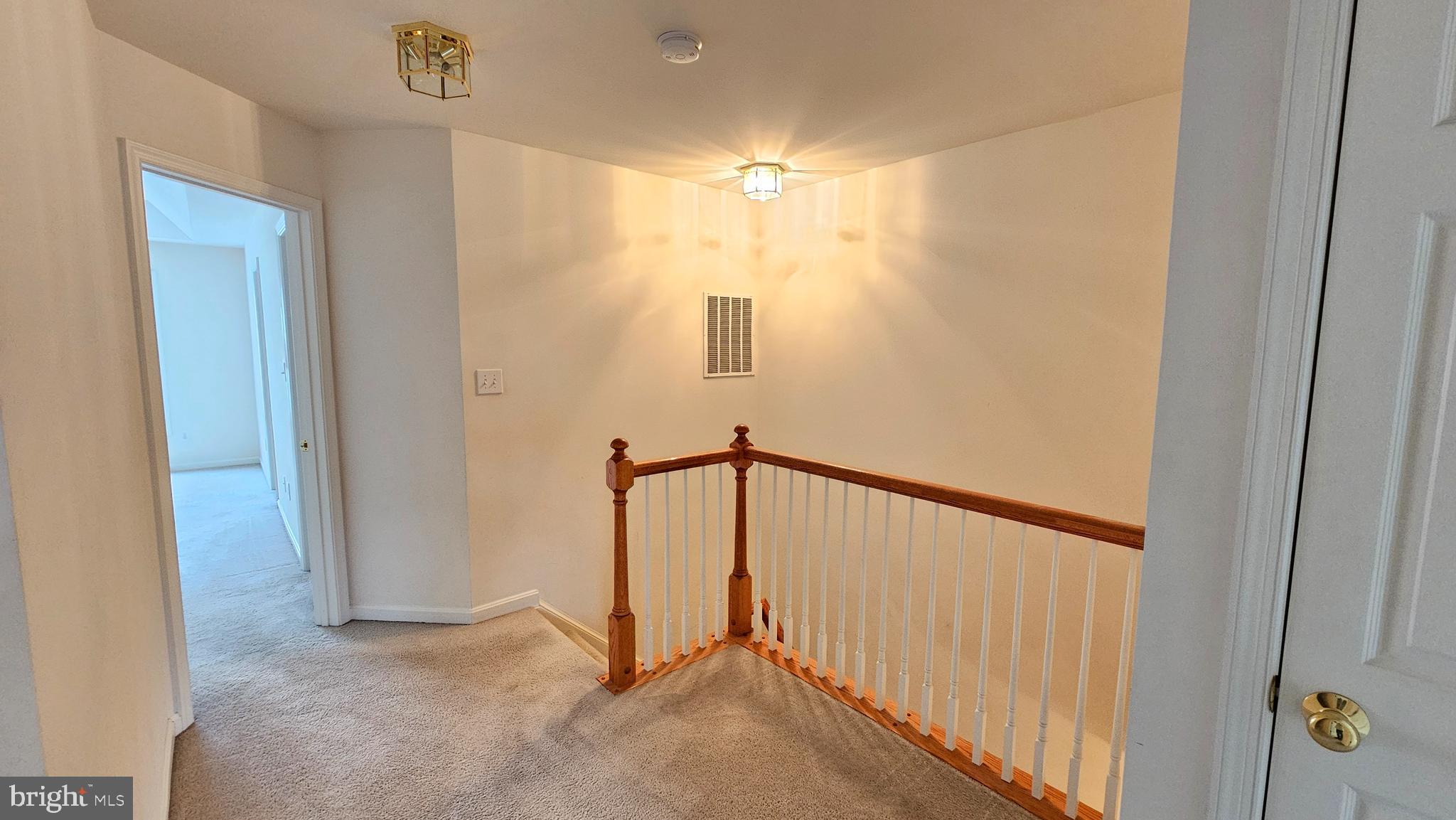 URBANA - Residential Lease